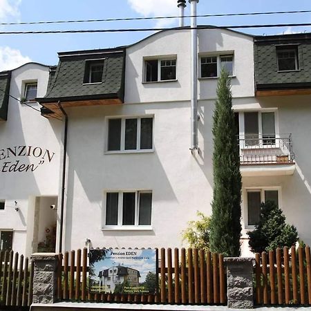 Villa Anastazis - Penzion Eden Κάρλοβι Βάρι Εξωτερικό φωτογραφία
